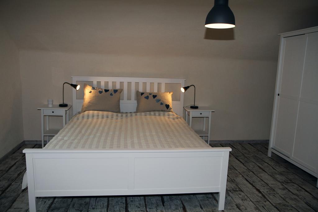 Apartma Obrh Šmarješke Toplice Exteriör bild