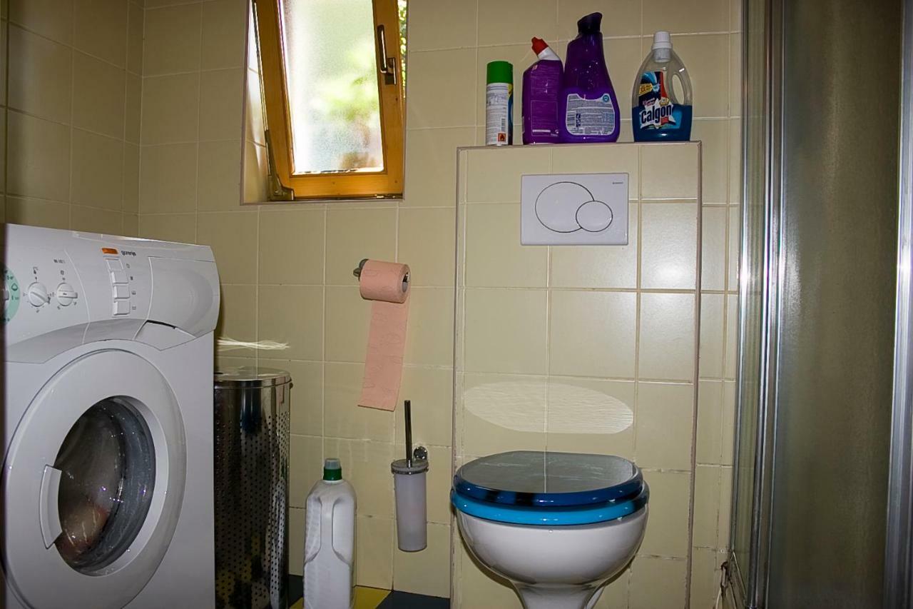 Apartma Obrh Šmarješke Toplice Exteriör bild